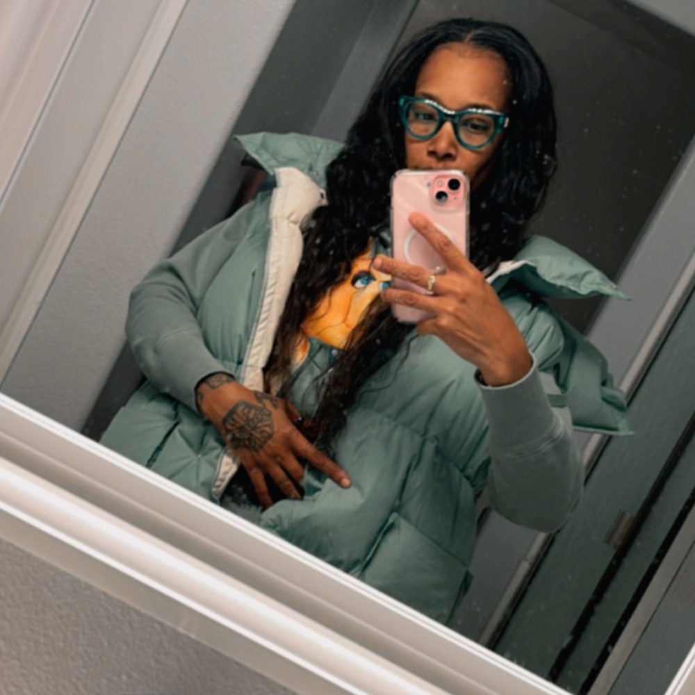 Meet your Posher, Criss